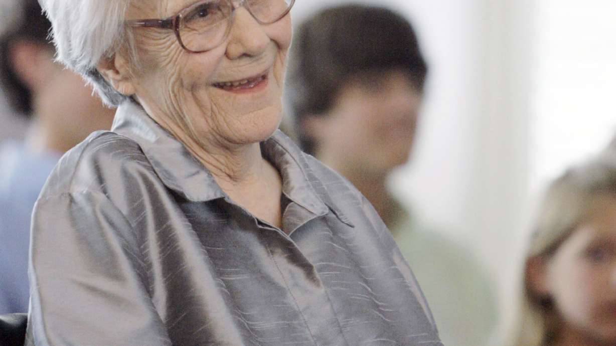 Harper Lee says she didn't OK new book about her