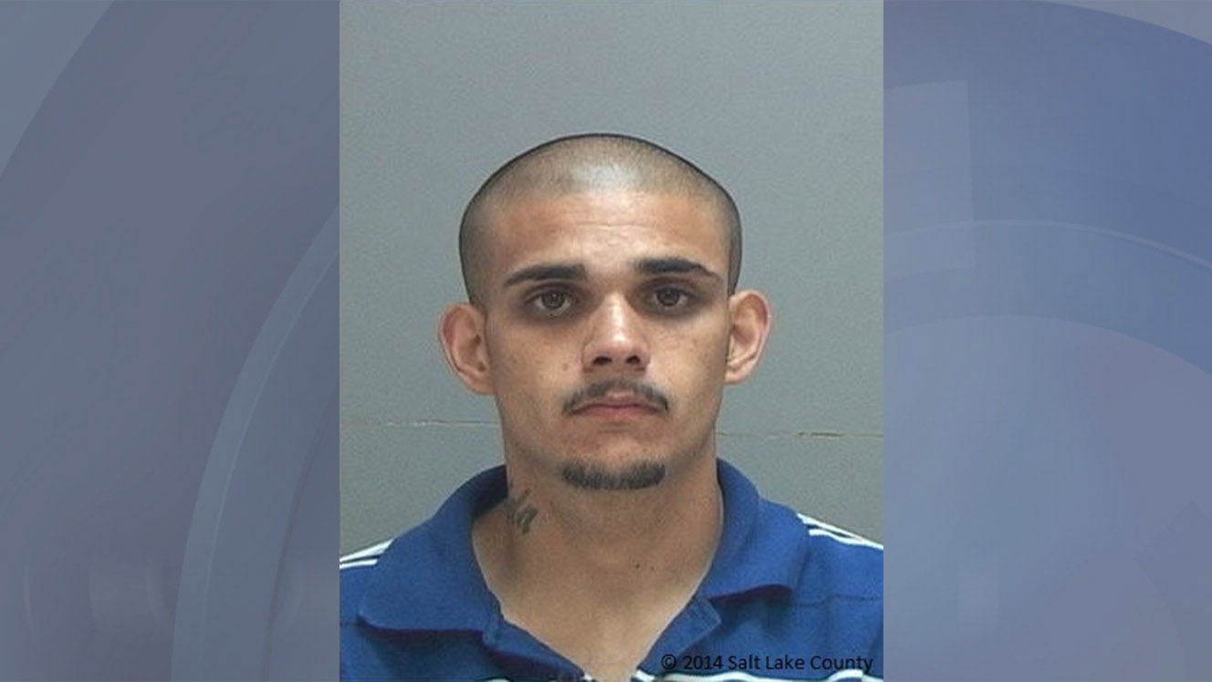 Ex-boyfriend stabs man in fight over woman, police say