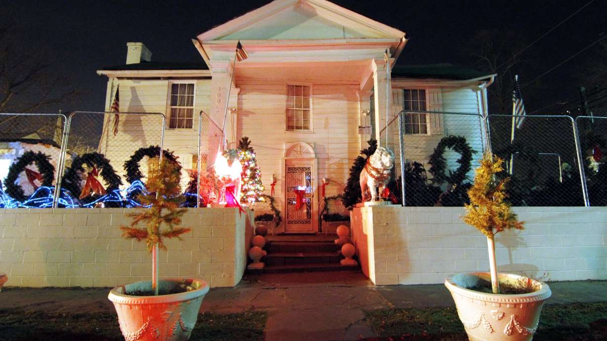 Owner of offbeat Elvis museum found dead