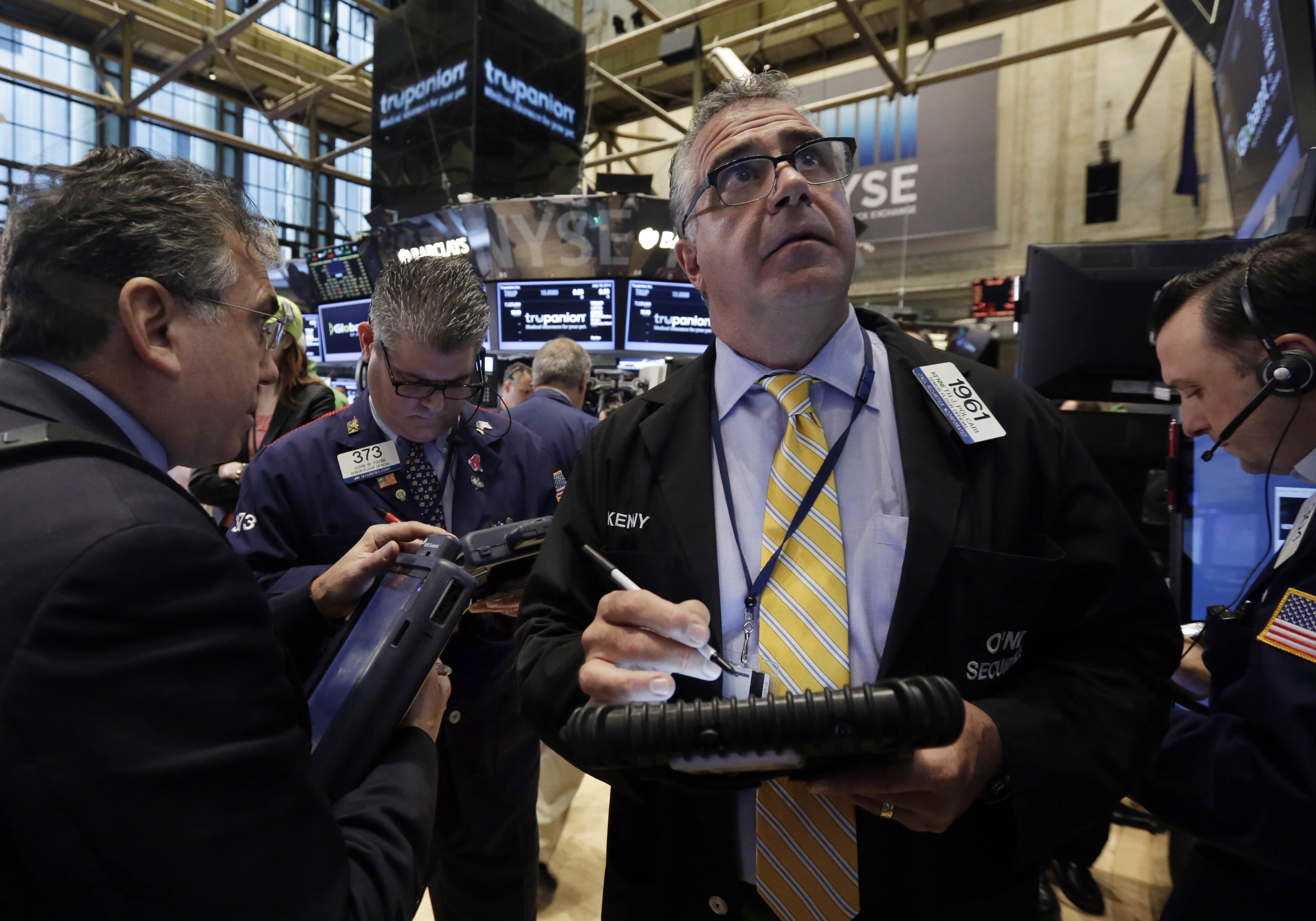 Stronger earnings from Google, others drive stocks