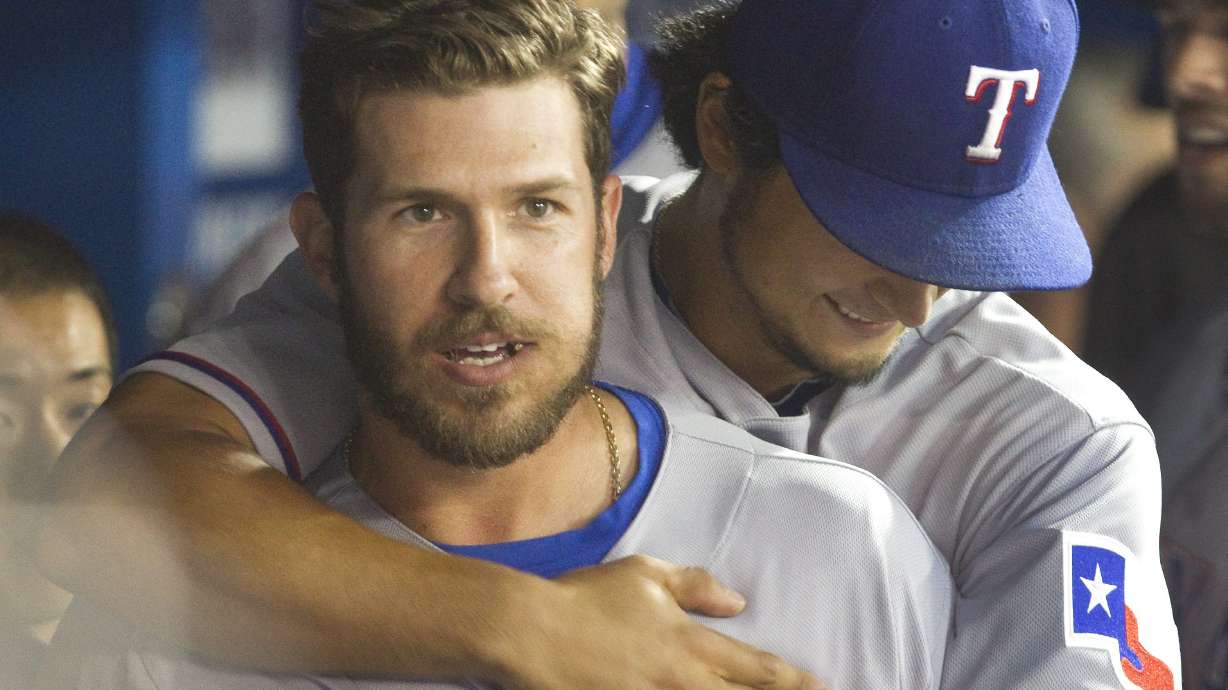 Arencibia homers, Rangers beat Blue Jays 5-1