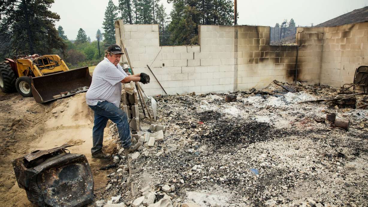 Better weather aiding Washington wildfire fight