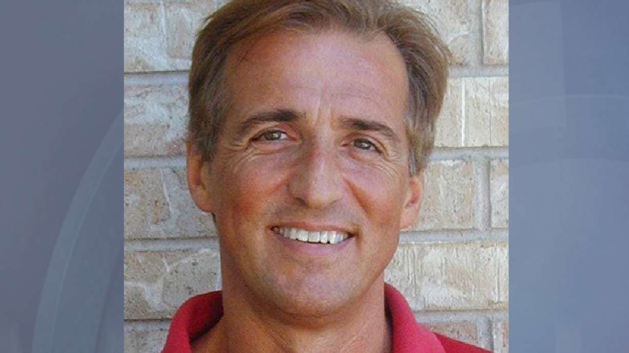 Embattled doctor surrenders Utah medical license