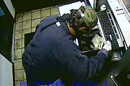 Police Searching for Jiffy Lube Burglar