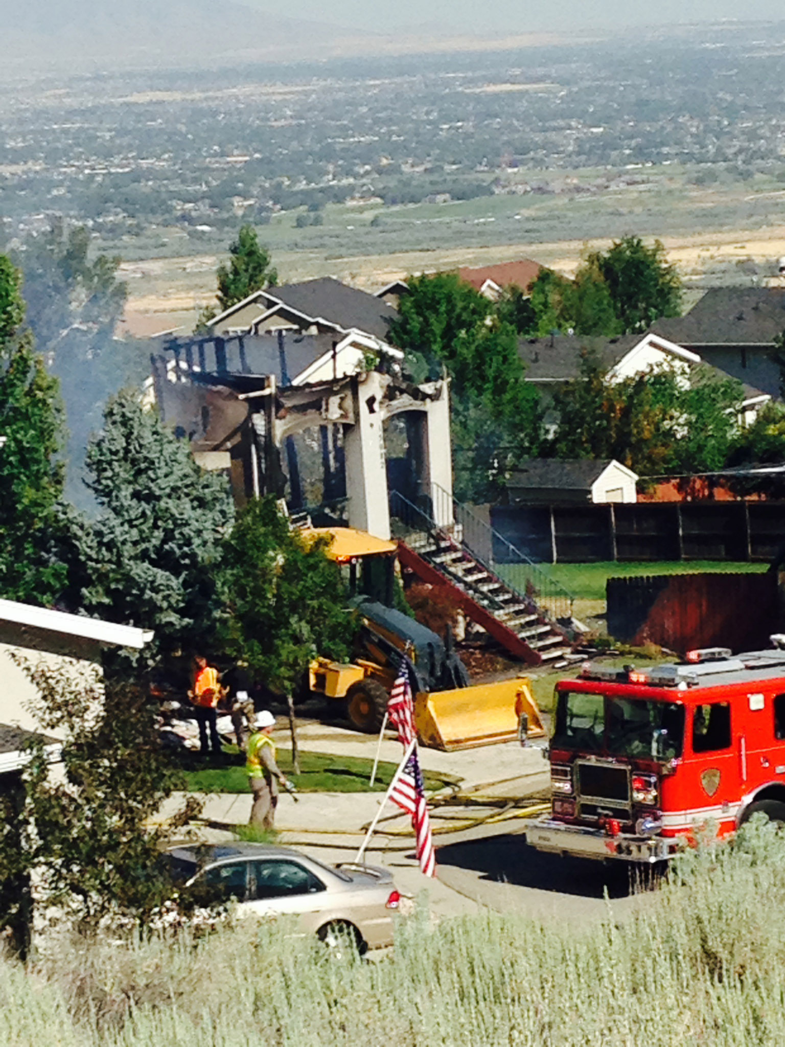 Fire, gas explosion destroy Draper home