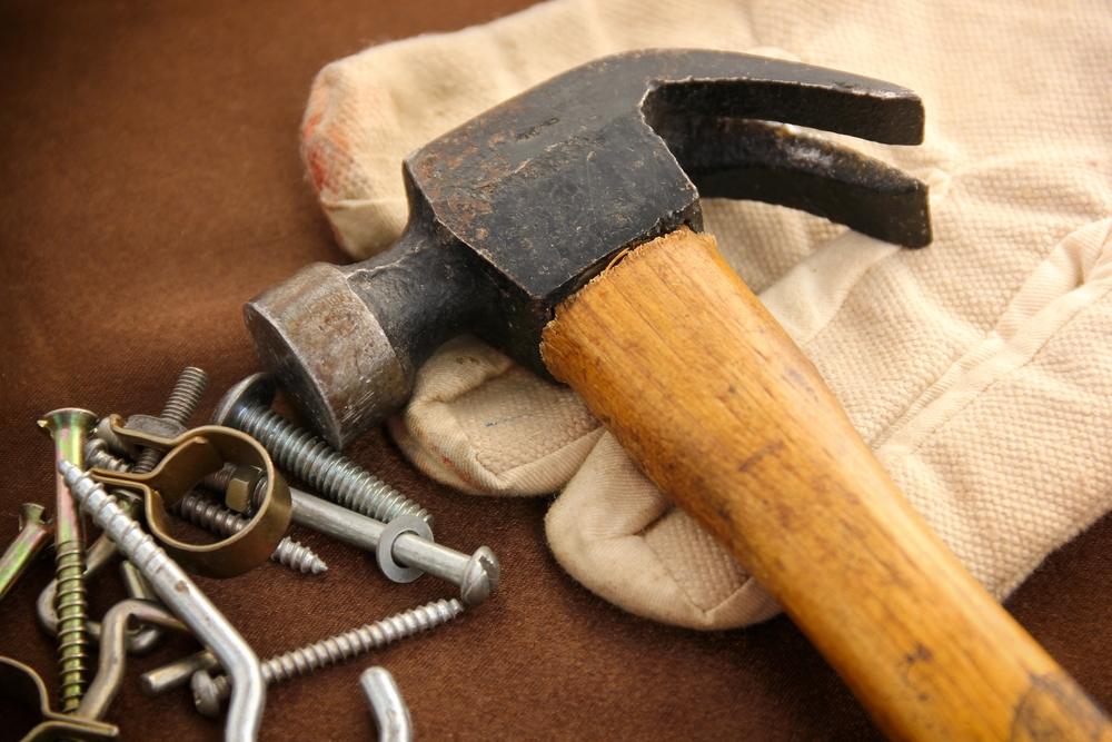 Sniffing out scammers: How to recognize flawed home improvement offers