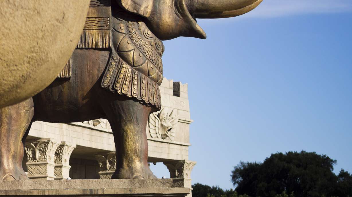 Italy opens theme park in tribute to film industry