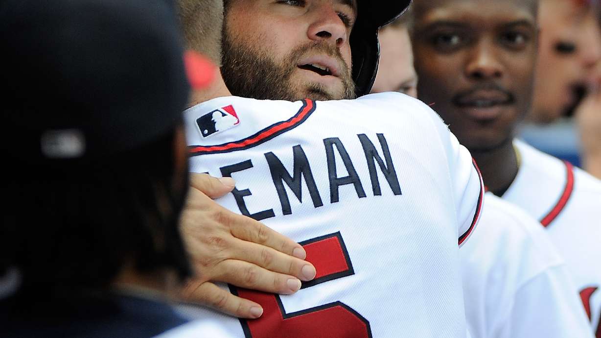 Santana, Gattis lead Braves to 2-0 win over Padres