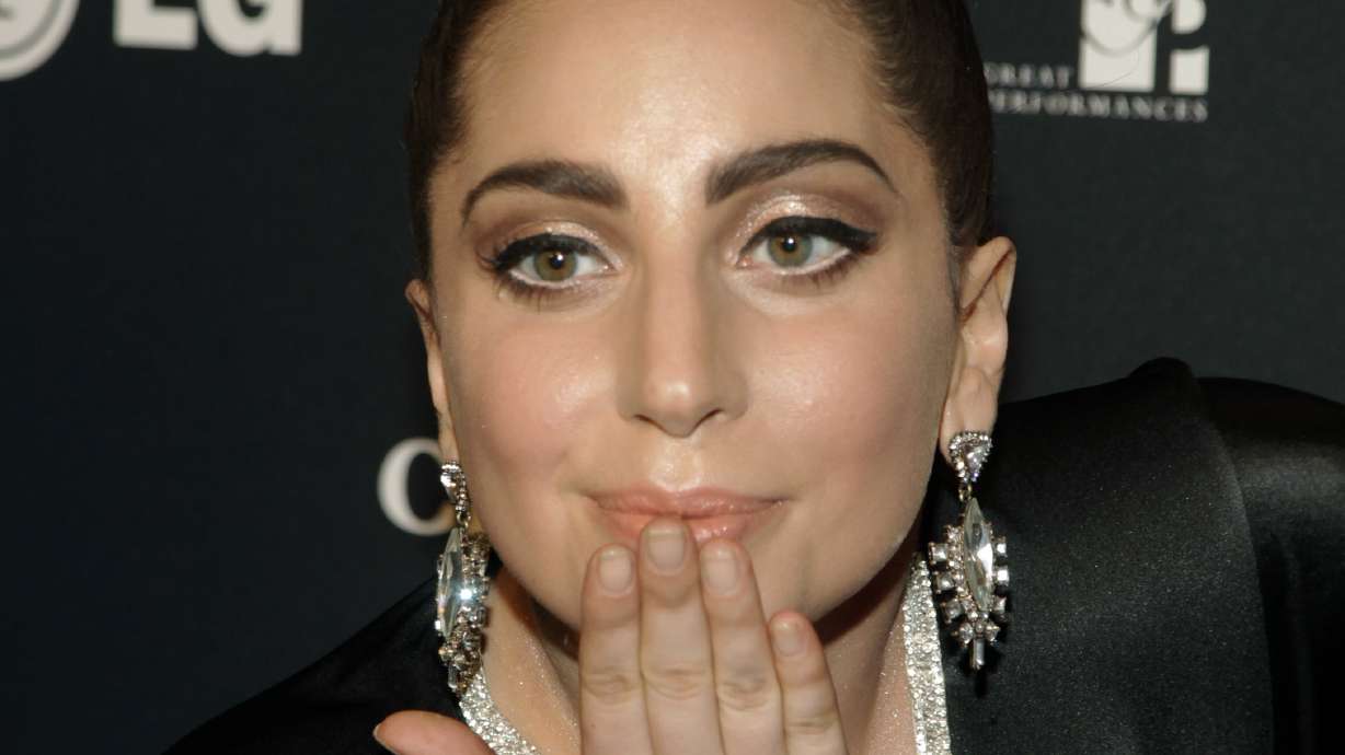 Gaga on Bennett duet CD: Jazz comes easier vs. pop