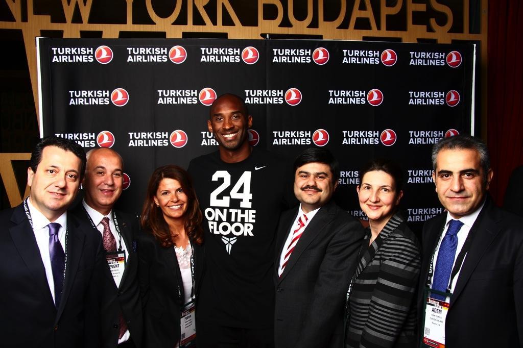 Turkish Airlines Kobe Bryant Selfie Sweepstakes Takes the Spotlight at The Global Business Travel Association Convention 2014