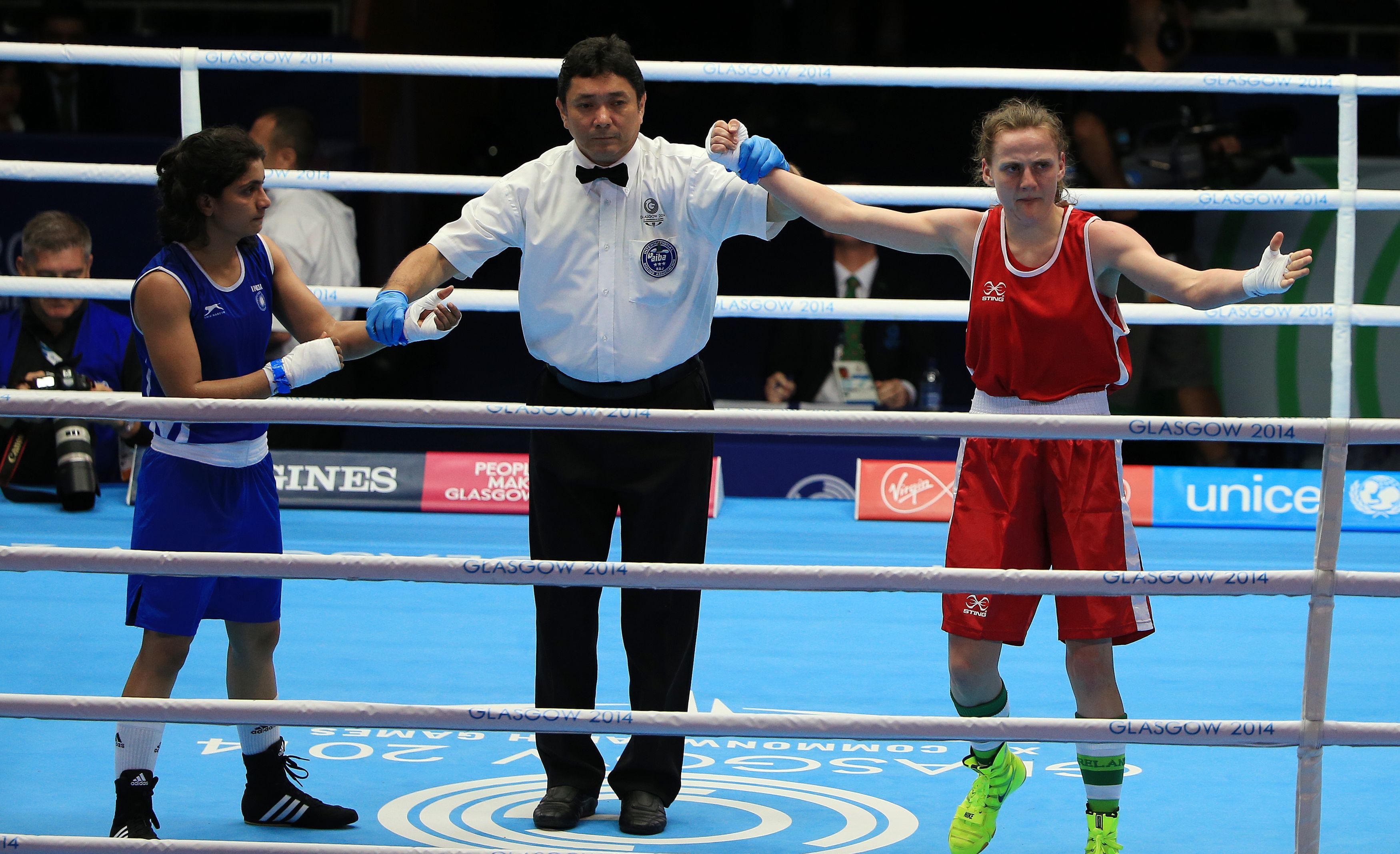 Boxing officials defend decision on no headgear