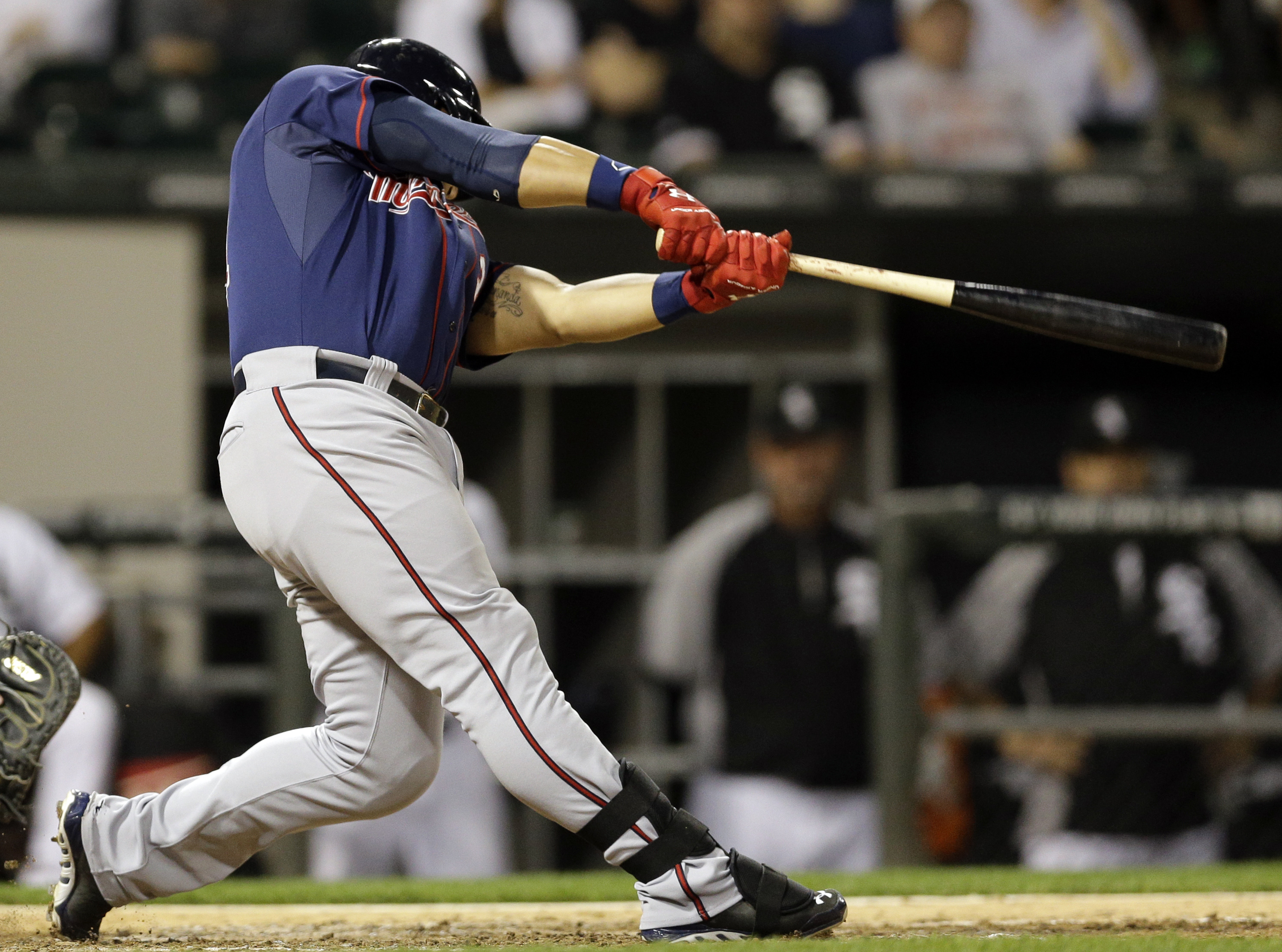 White Sox collapse late in 8-6 loss to Twins