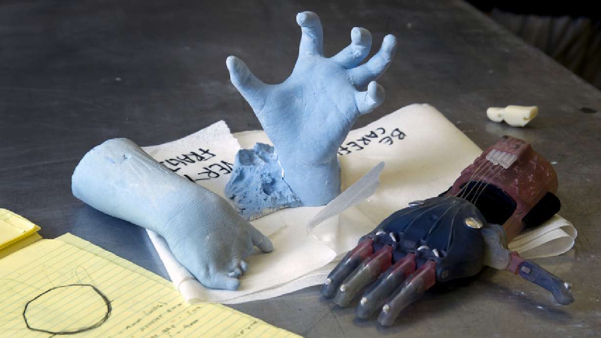 3-D printer making prosthetic hand for Vegas girl