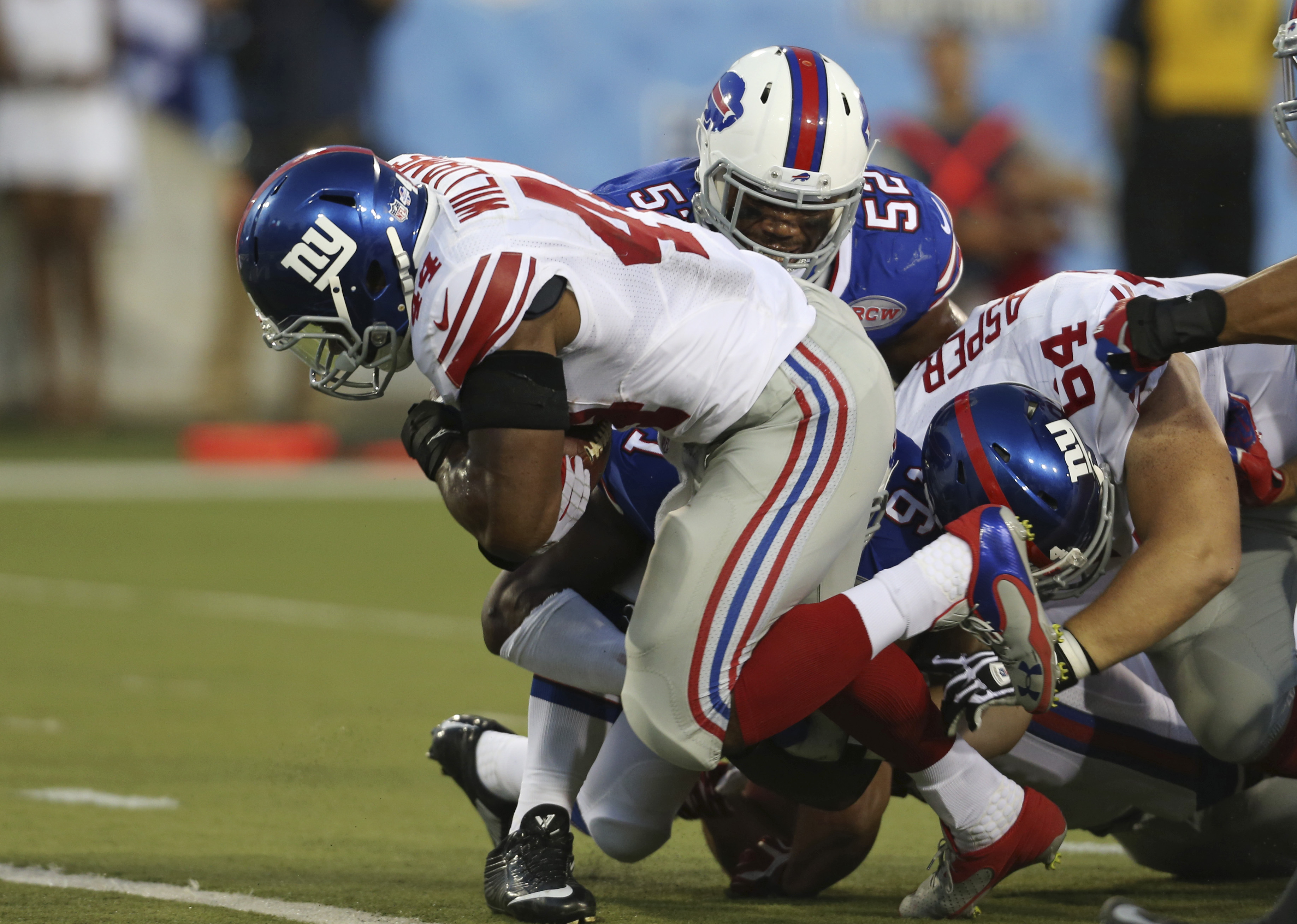 Giants rally to beat Bills 17-13 in HOF Game