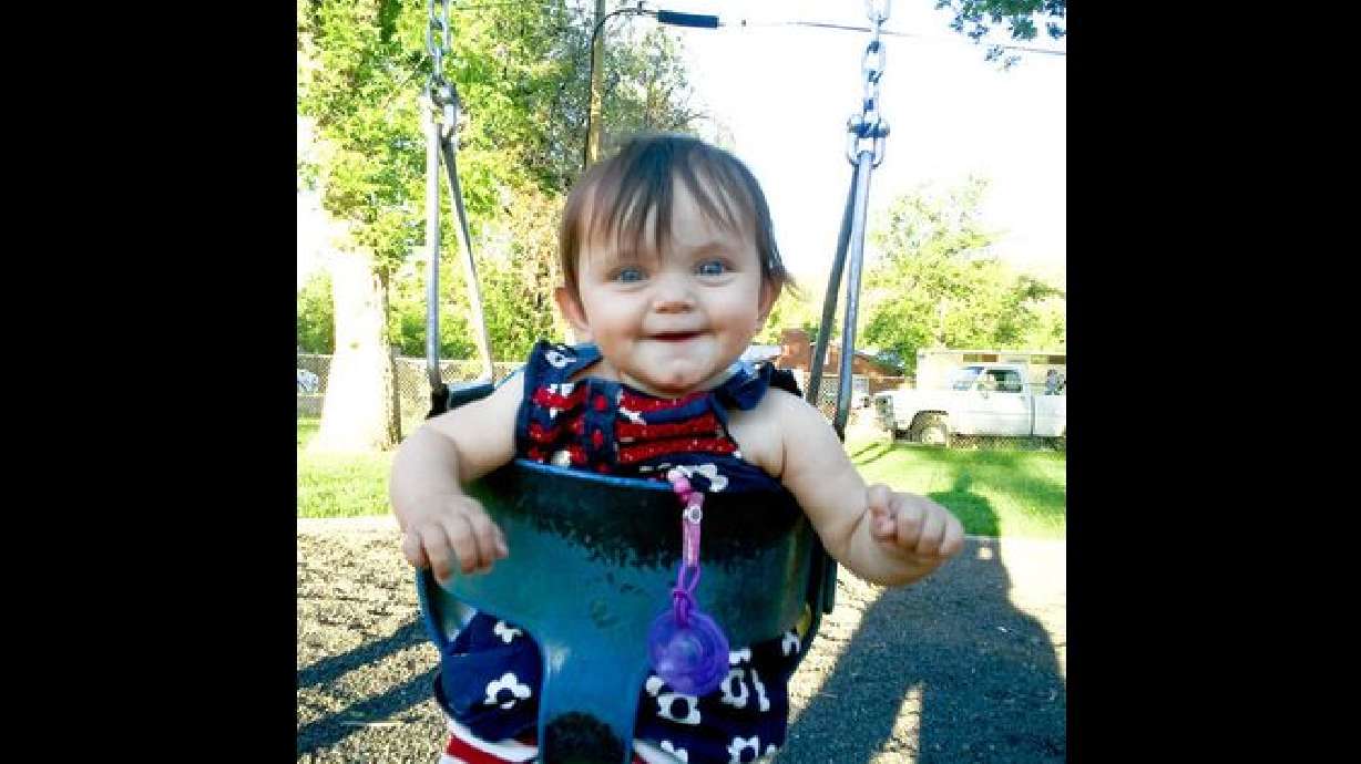 Reacciones por muerte de bebé en carro caliente