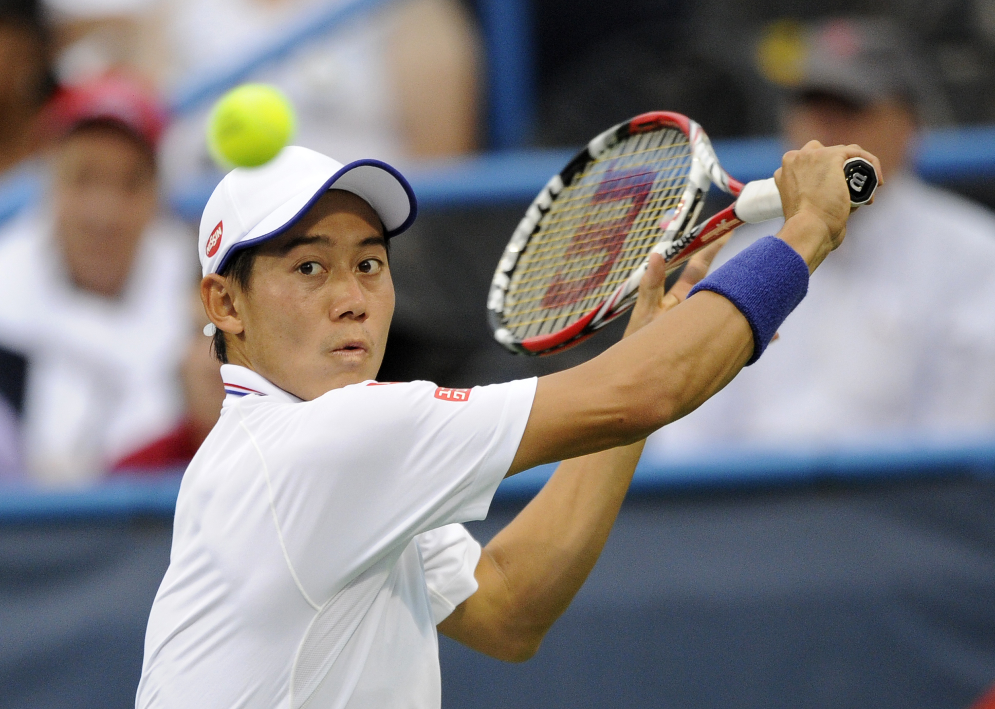 Nishikori gets cyst removed from right foot