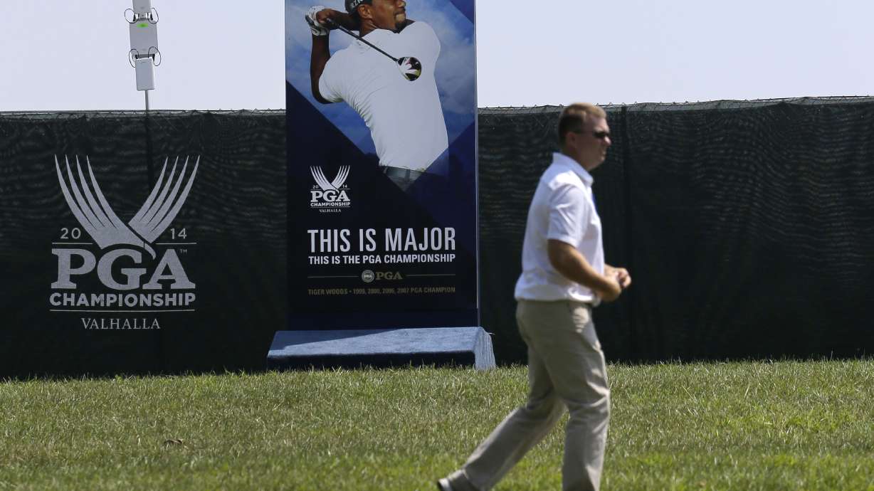 Club pros couldn't care less about chasing Tiger