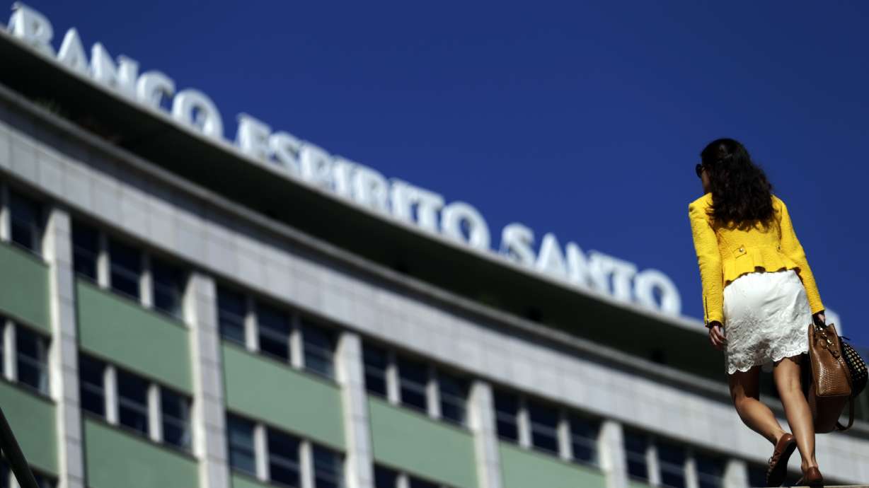 Portugal bank collapse hits French financial group