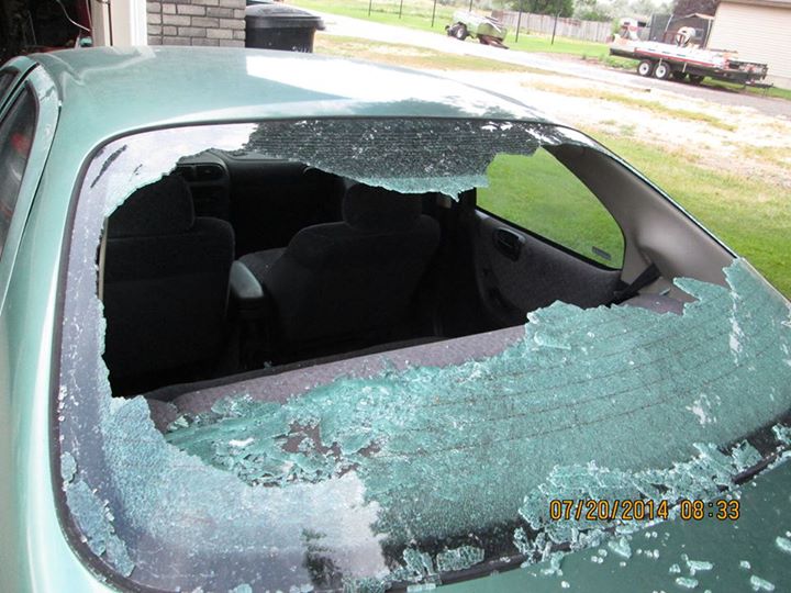 Vandals break car windows, cause about $4K in damage