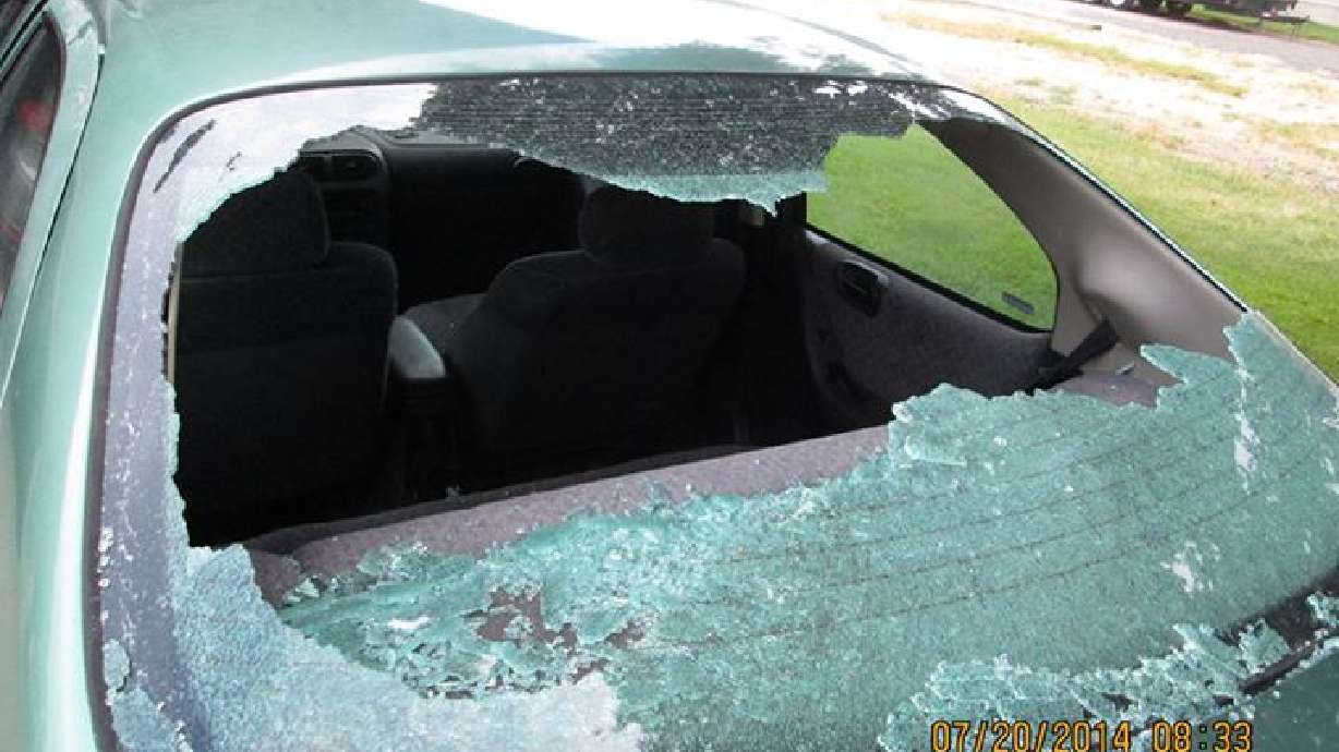 Vandals break car windows, cause about $4K in damage