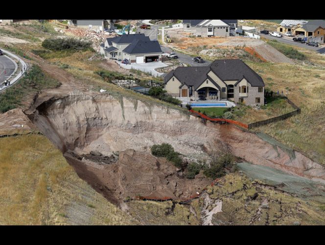 Tres casas aún en alto riesgo de deslizamiento de tierra por la lluvia