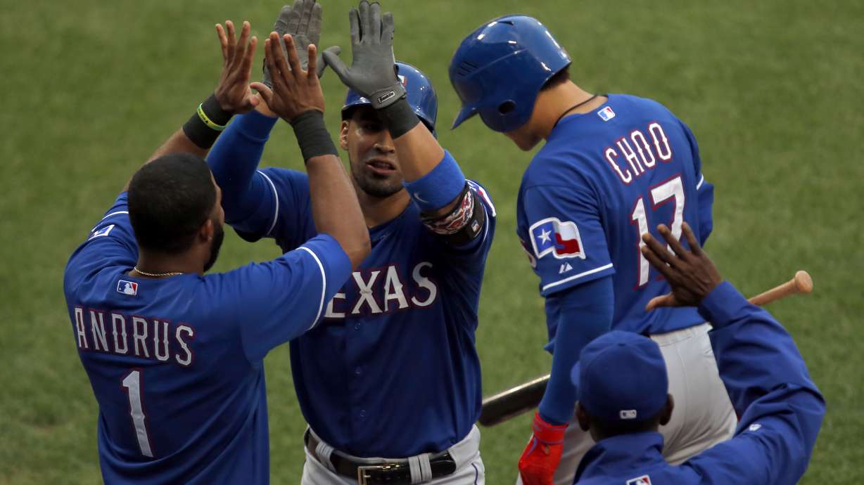 Chirinos leads Rangers 16-0 rout of White Sox
