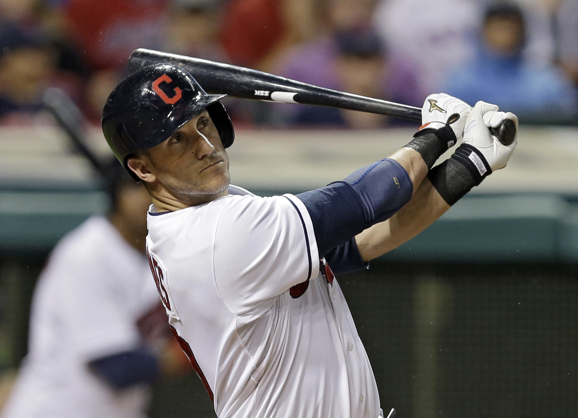 Bizarre play helps send Indians to 9-2 loss