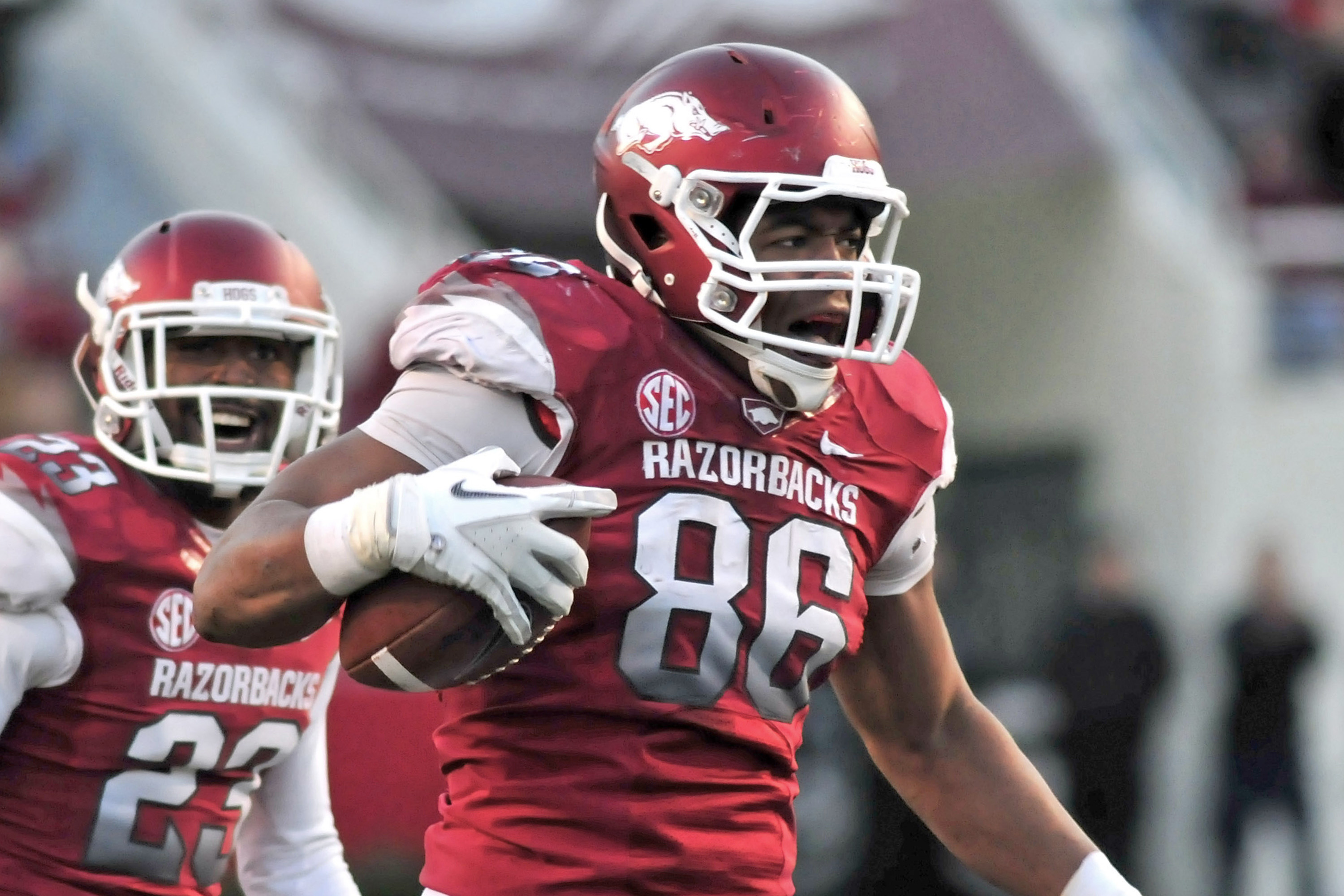 Flowers' return provides boost for Arkansas