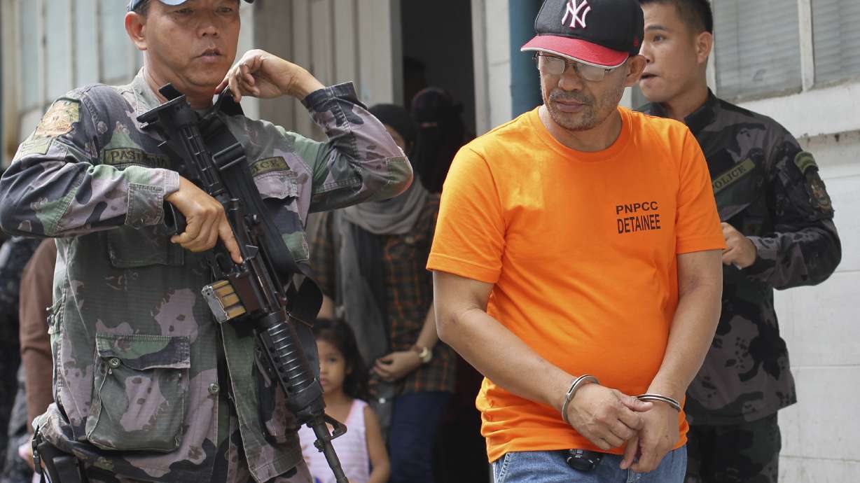 Arrested Filipino militant: Terror suspect alive