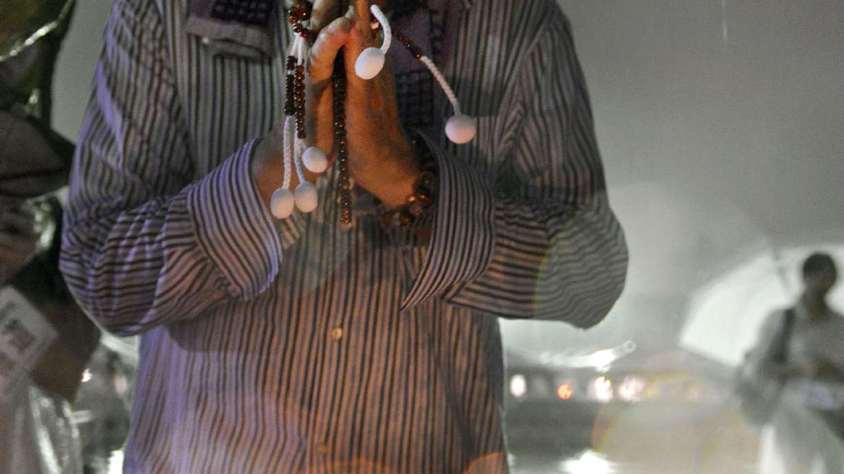 Japan marks Hiroshima anniversary, invites leaders