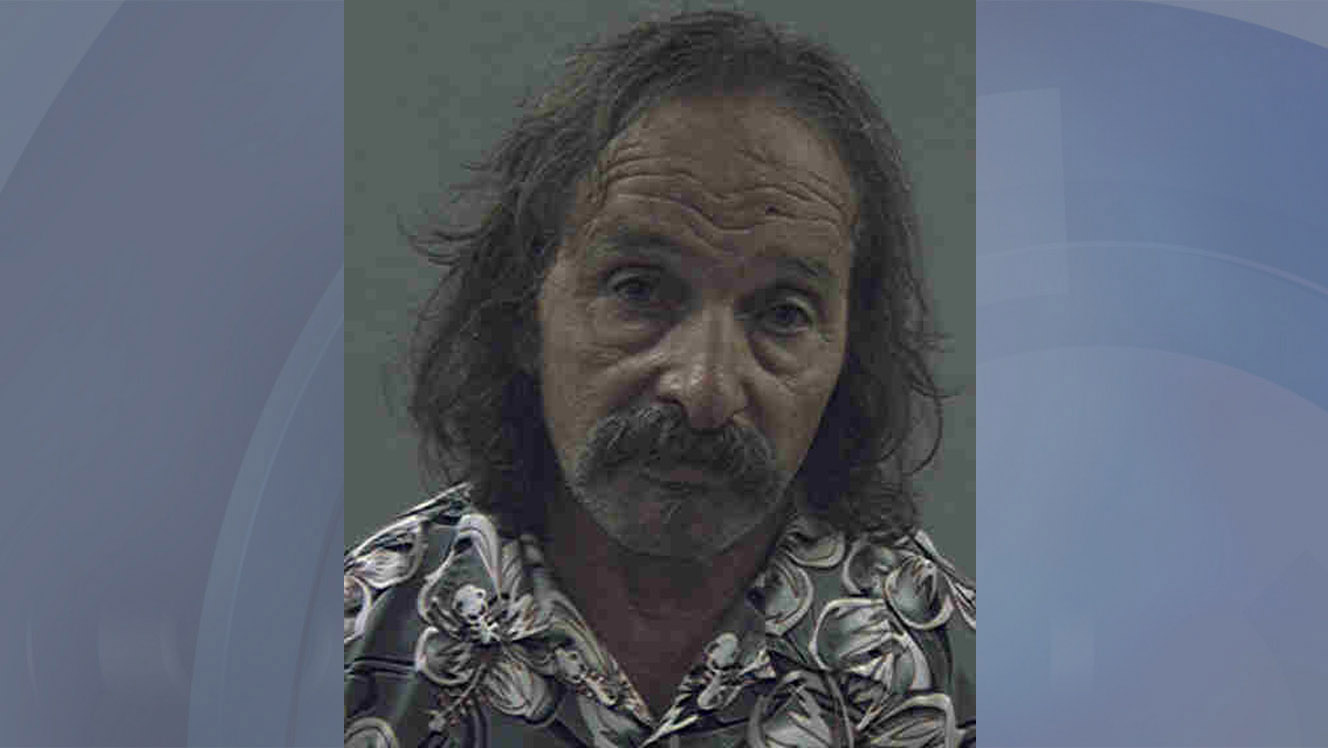 Man breaks door with sledge hammer, stabs roommate, police say