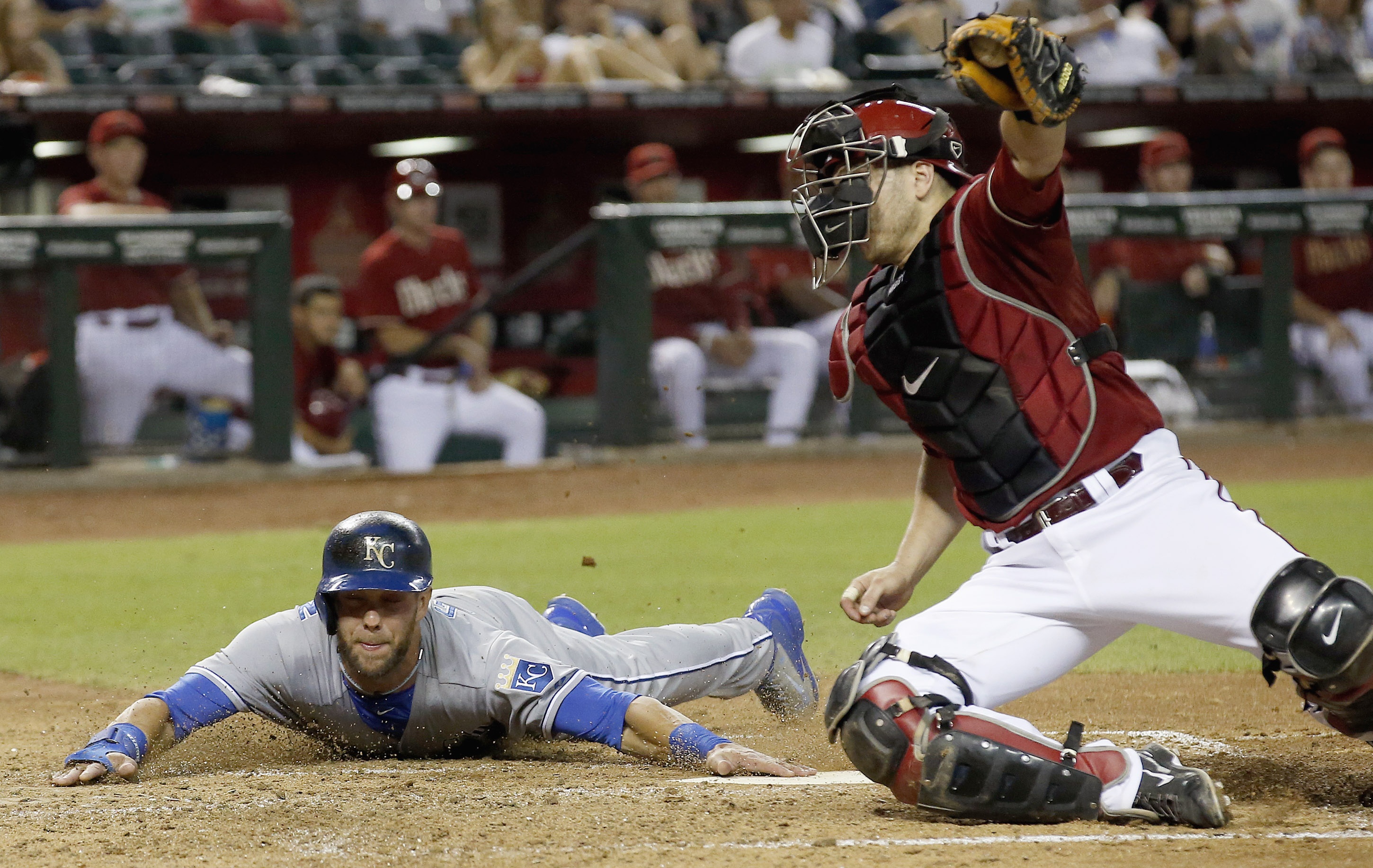 Royals beat D-backs 4-3 for another series win