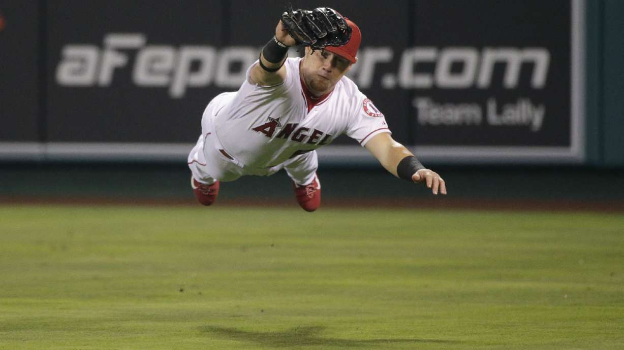 Angels can't catch Dan Haren, Dodgers in 2-1 loss