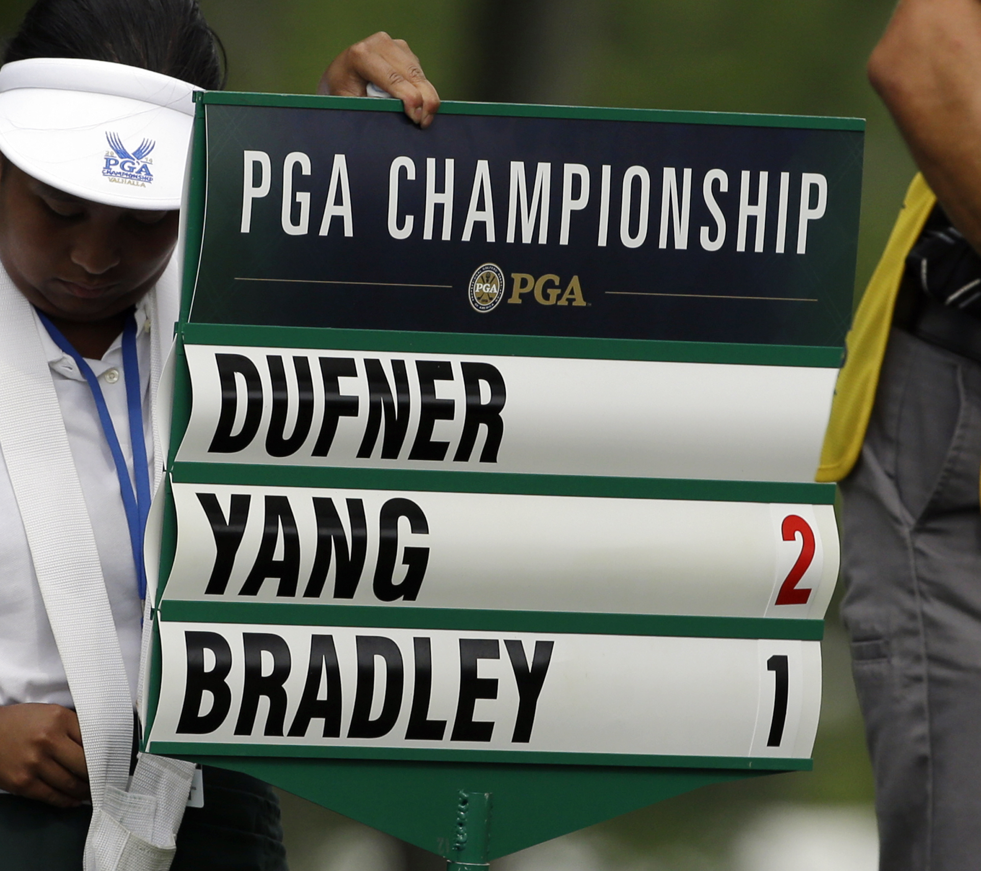 Defending champ Dufner withdraws from PGA
