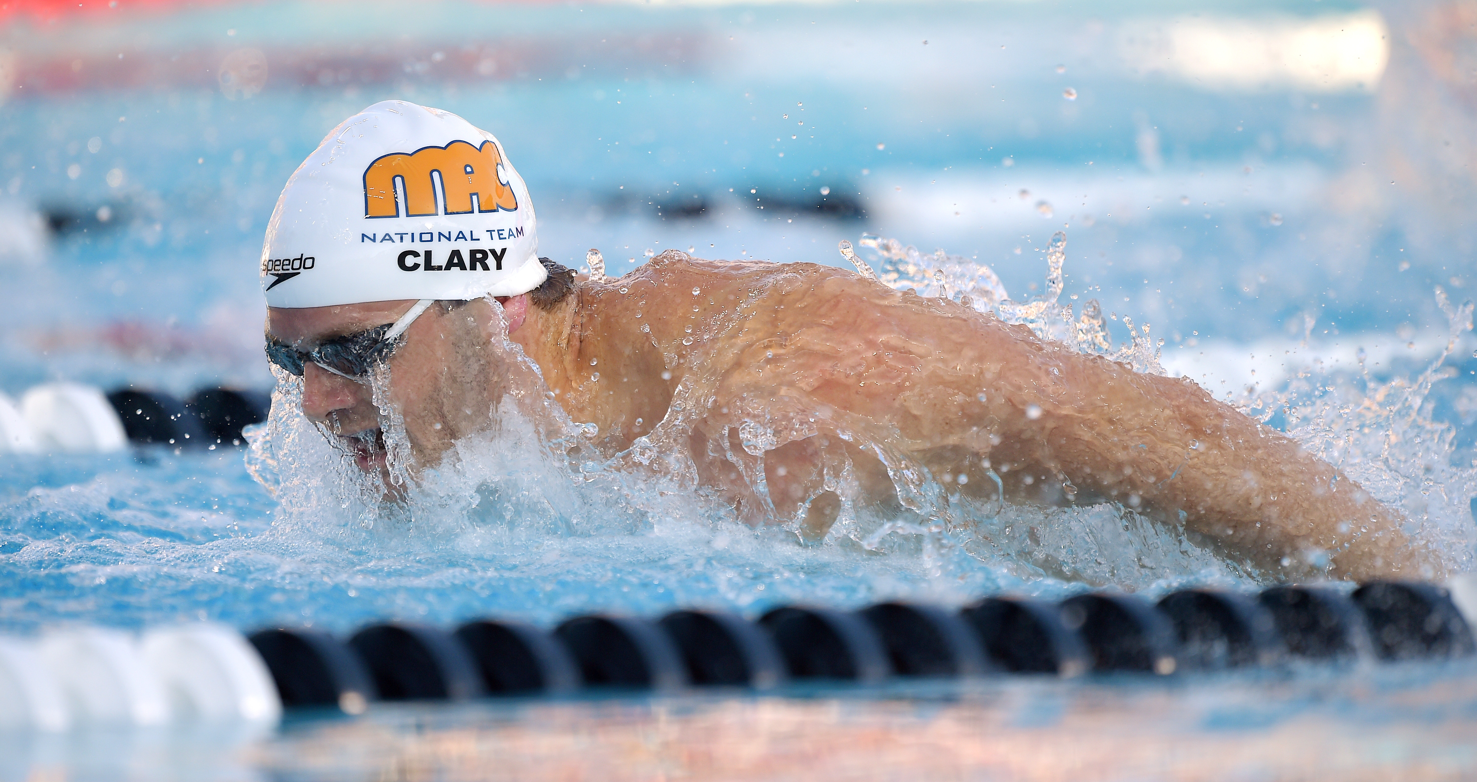 Michael Phelps loses 100 fly at US Nationals