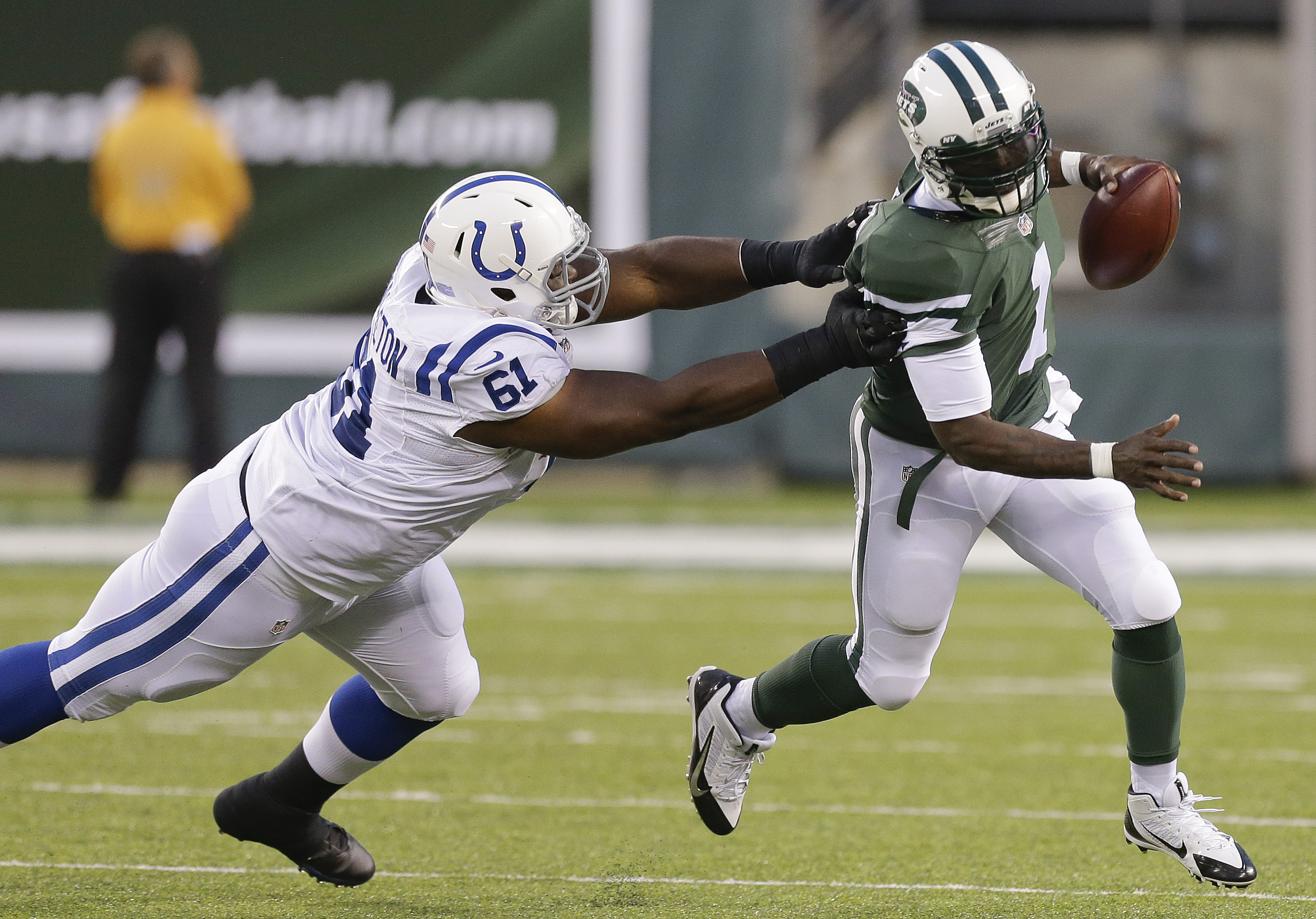 Ever-elusive Vick an option as Jets' wildcat QB