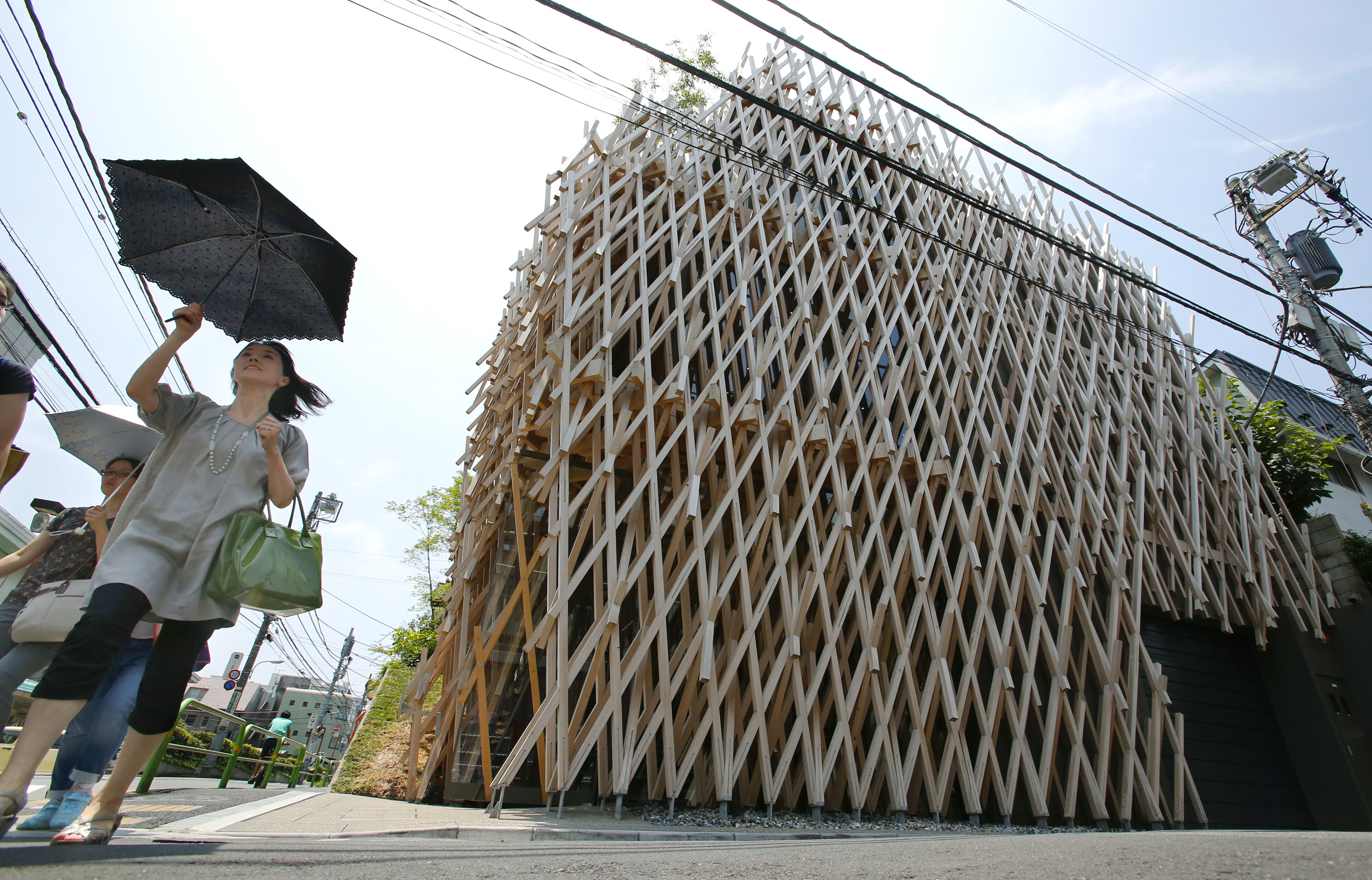 Japan architects sell a lifestyle on global stage