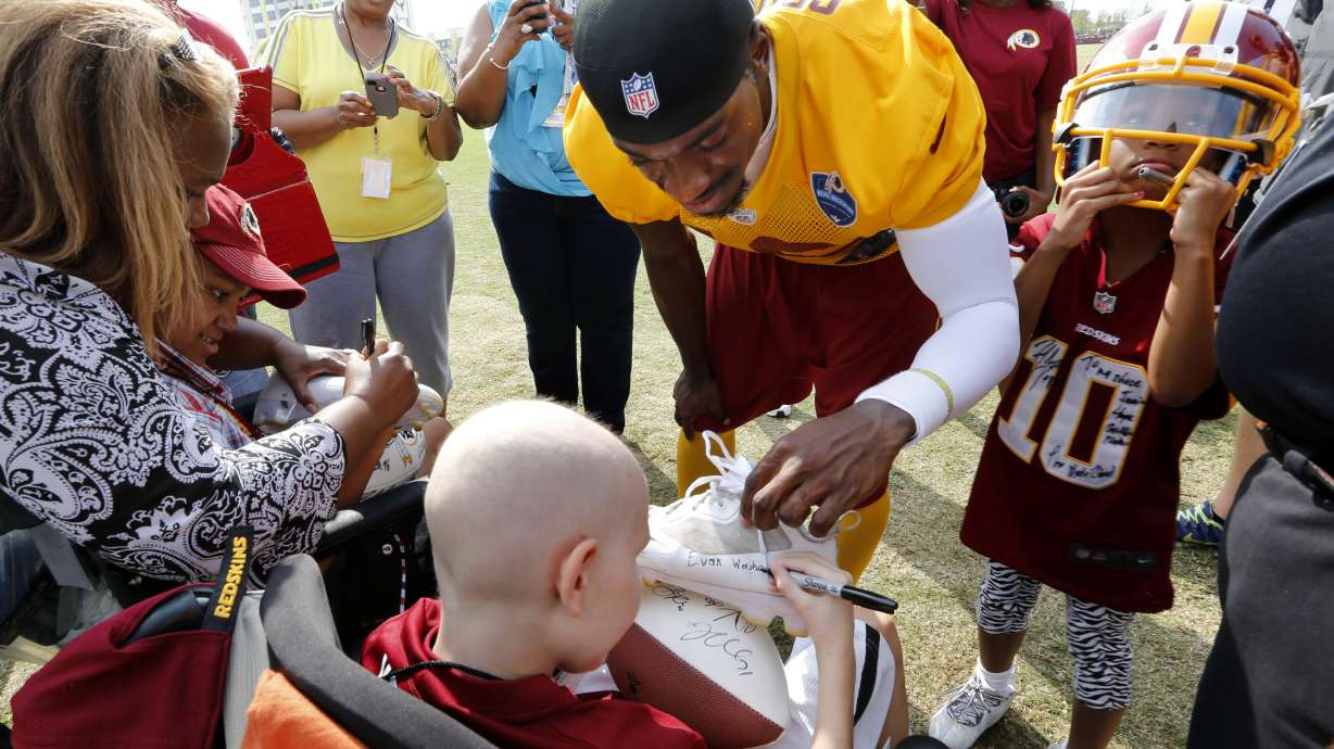 RG3 reflects on ups and downs at Redskins camp