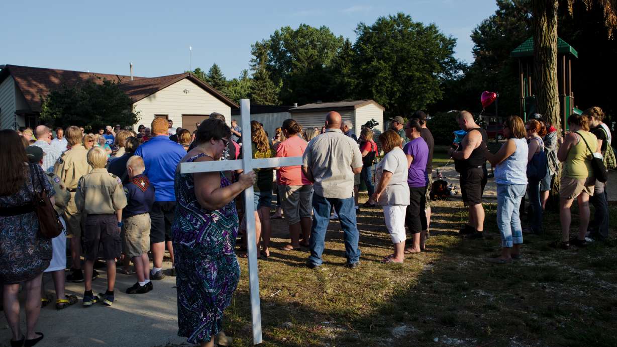 Boy accused in fatal stabbing to have mental exam