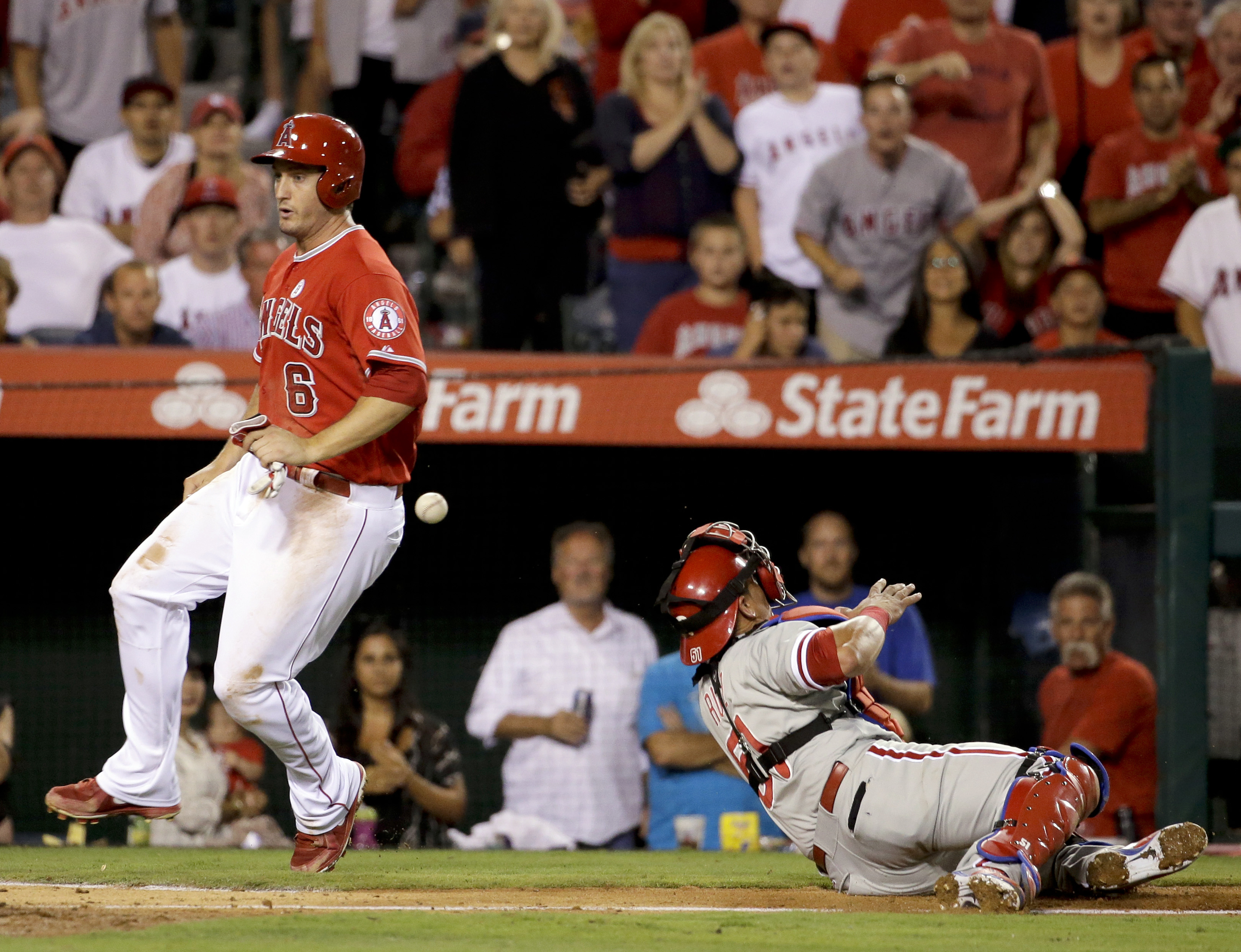 Angels rally in 6th for 7-2 win over Phillies