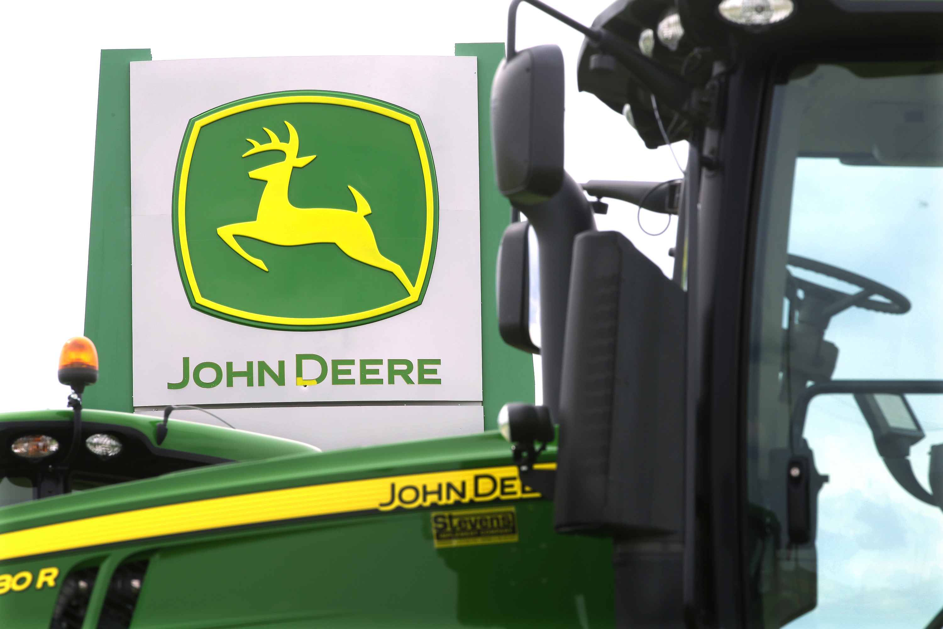 Deere takes a hit as farm economy weakens