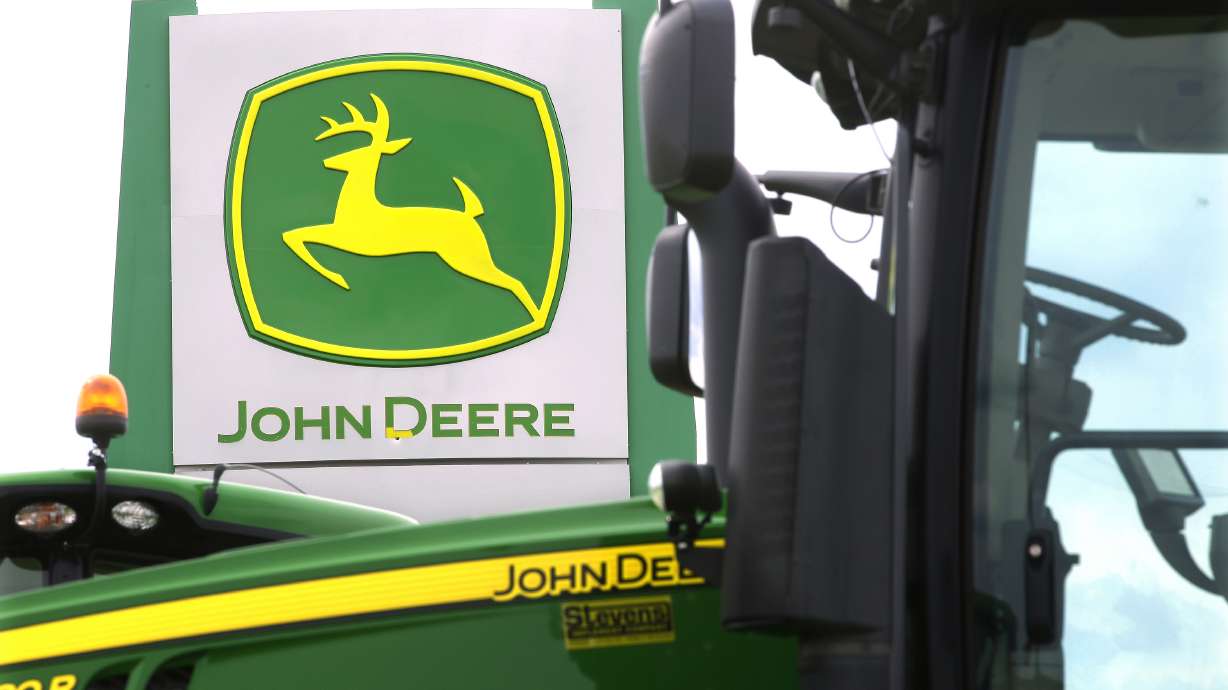 Deere takes a hit as farm economy weakens