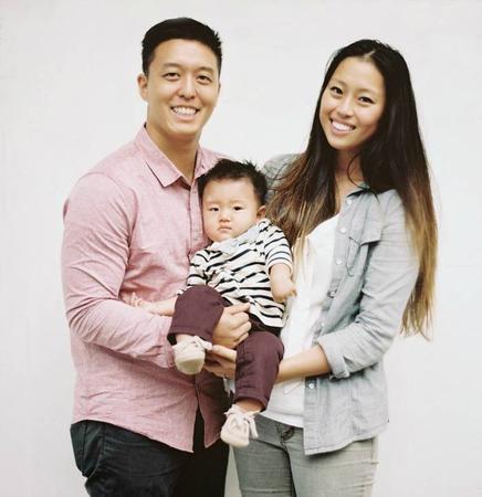 Madre primeriza encuentra éxito y felicidad abriendo su propio negocio desde su hogar 