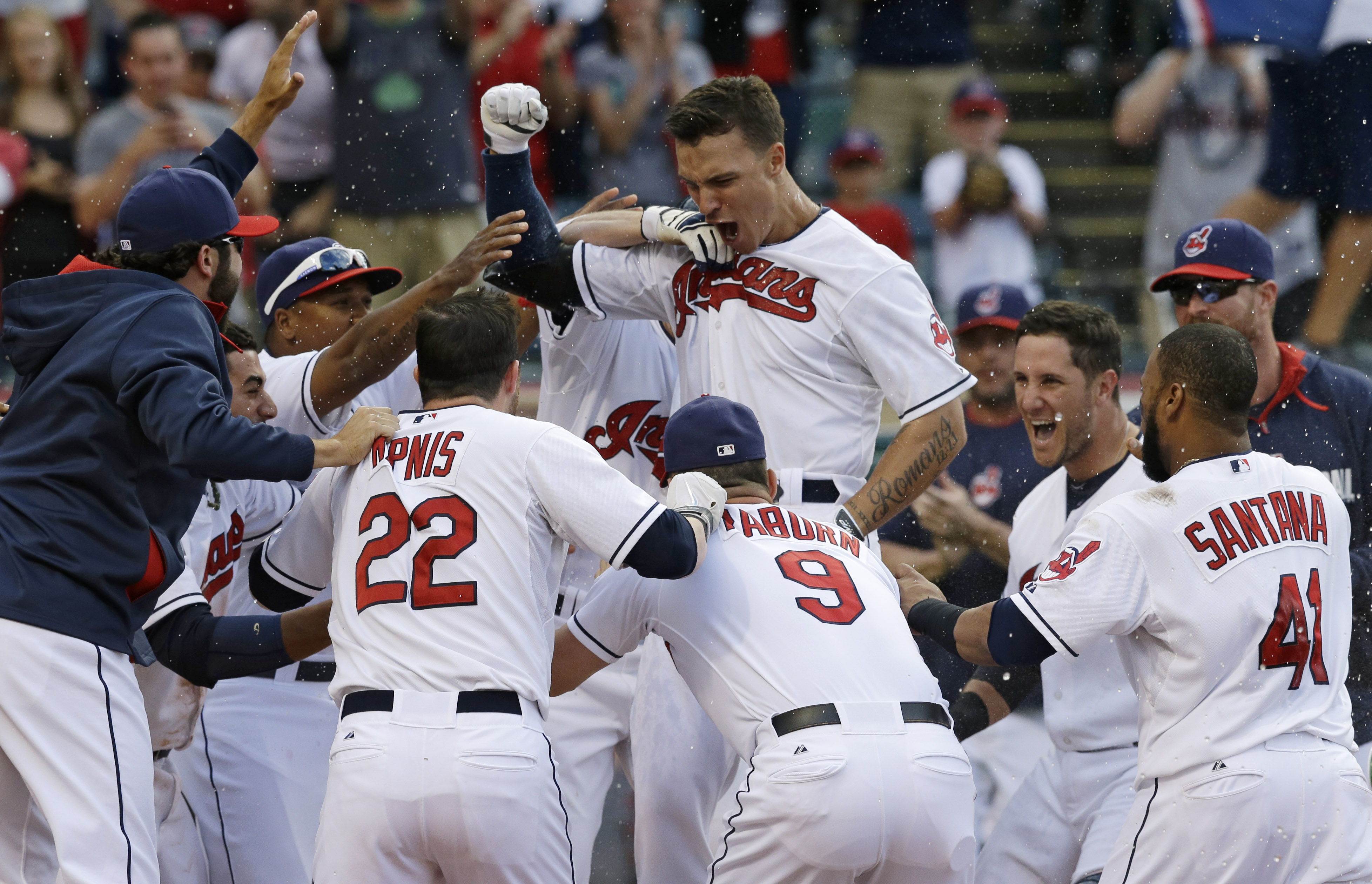 D-backs beat Indians 1-0 in 12, avoid DH sweep