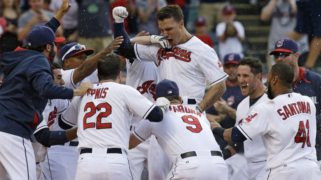 D-backs beat Indians 1-0 in 12, avoid DH sweep