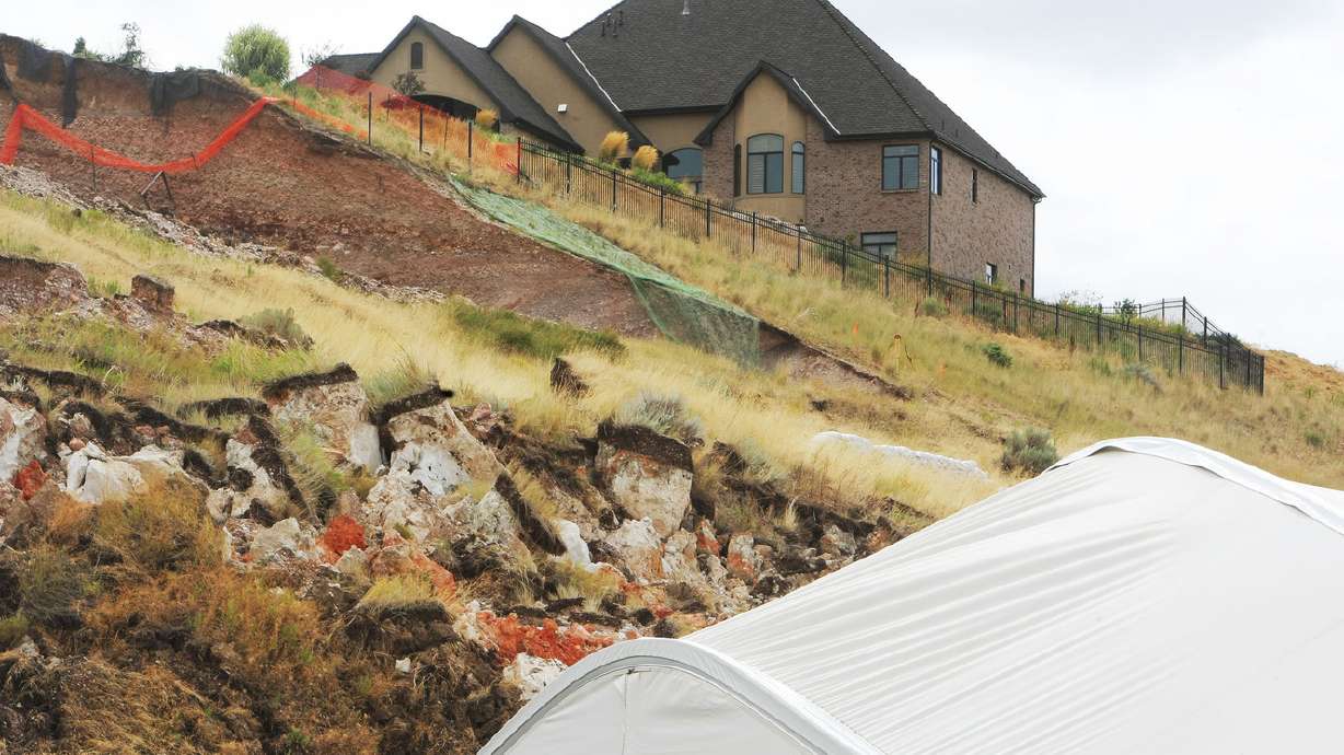 Tennis club damaged by landslide to reopen