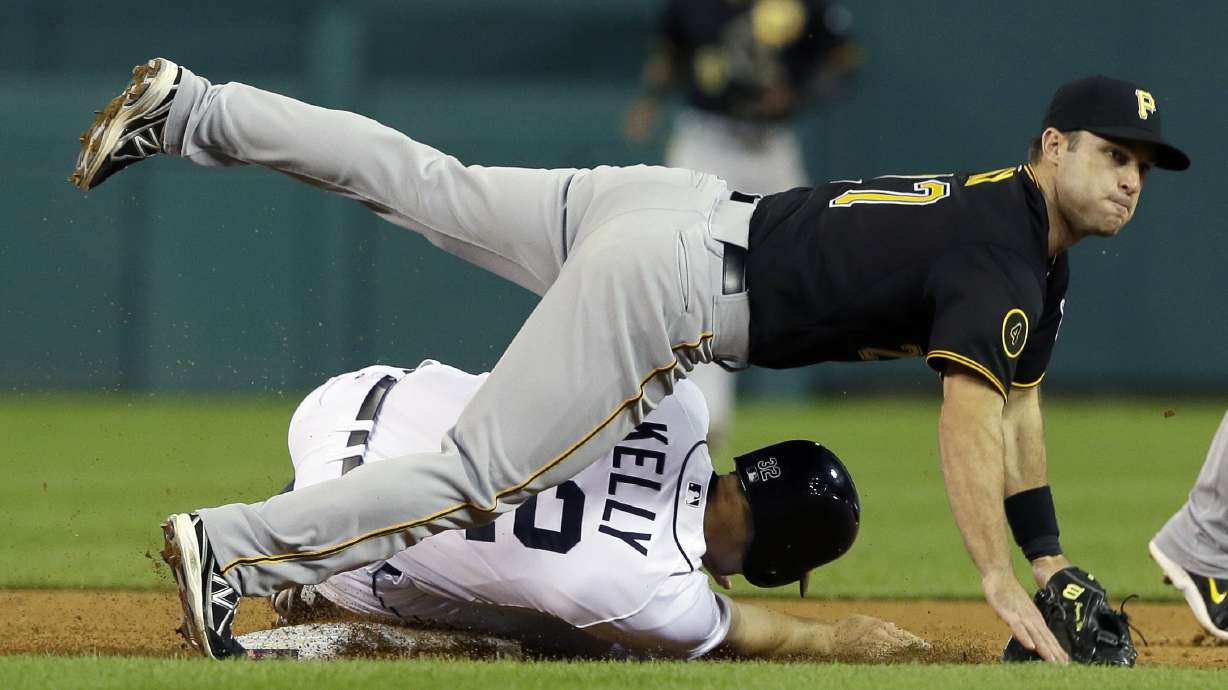 Tigers rally past Pirates 8-4