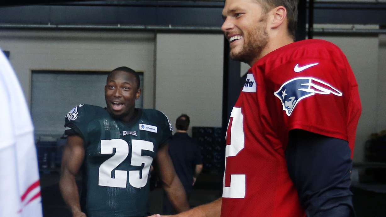 Brady, McCoy lead offenses of 2013 playoff teams