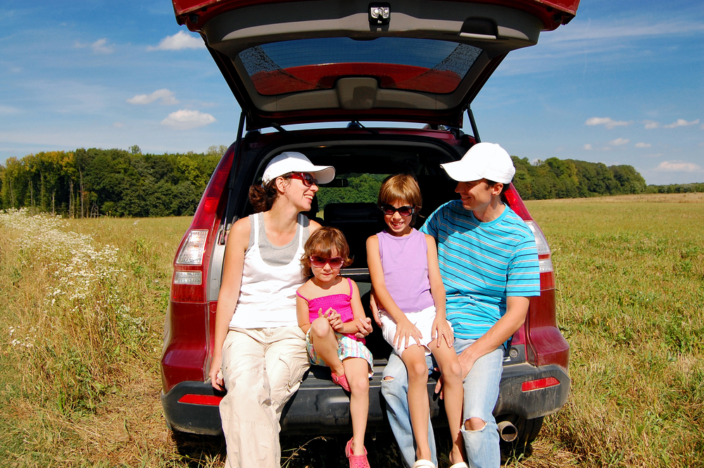6 top ranked mid-size SUV's with a 3rd row for the family