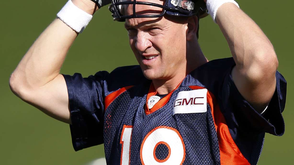 Von Miller rounding into form for Broncos